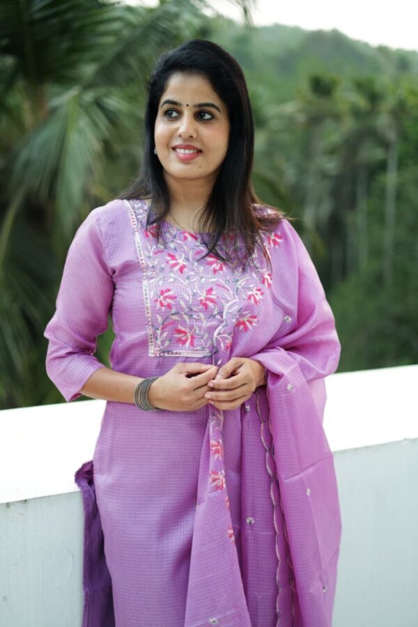 Elegant Lavender Kota Embroidered Two-Piece Set – Top & Dupatta